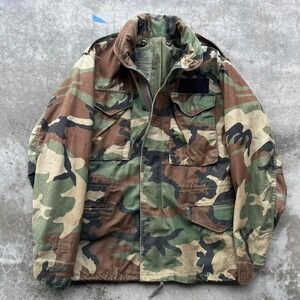 Vintage Military Jacket Men's Small M-65 Cold Weather Field jacket Woodland Camo